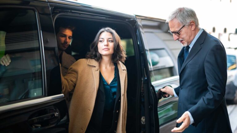 Antalya Havalimanı Transfer: Rutex Transfer ile VIP Transfer Hizmeti