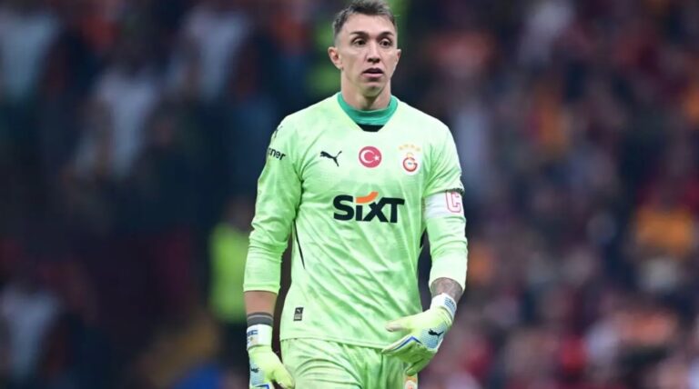 Fernando Muslera Futbola Veda Ediyor: Galatasaray Efsanesi, Uruguay’a Dönüyor!