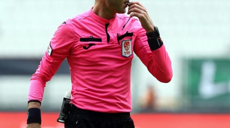 Süper Lig’de Yabancı VAR Hakemi Dönemi Başlıyor! Hakem Tartışmalarına Son Nokta mı?