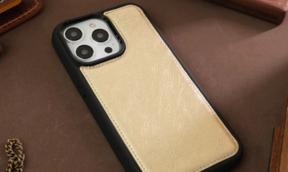 İphone 16 Pro Max Kılıflarında Şıklık ve Koruma
